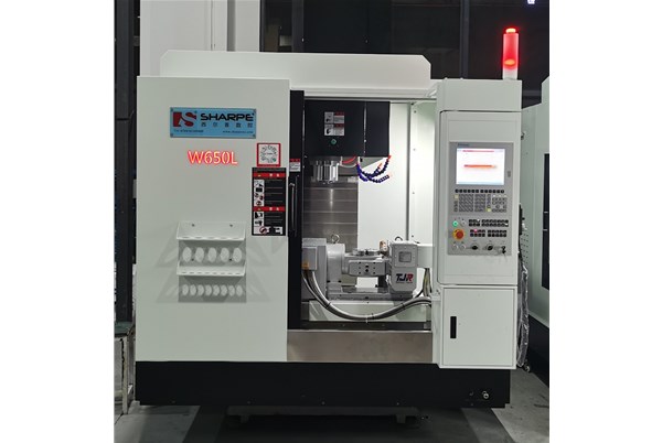 五軸立(li)式加工中(zhōng)心的調試(shi)步驟介紹(shào)