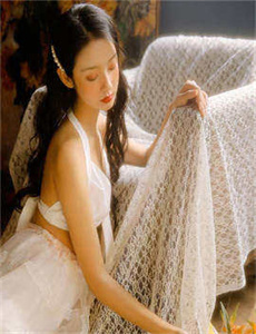 《动漫内衣办公室-婷婷激情综合色五月久久》