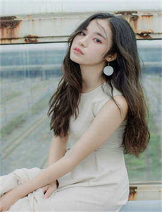 《小蓝彩虹男gary2022-Gucci彩虹男孩2023》