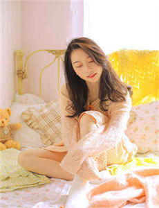 《夫妻乐-欧美交换配乱吟粗大视频》