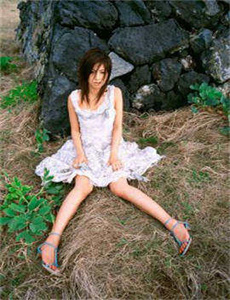《特级欧美真人做爰大片-苍井空洞毛》