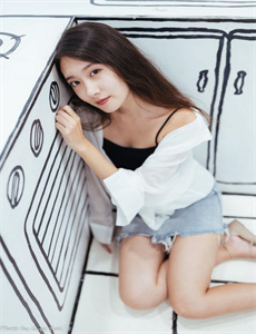《免费在线观看成人电影-夏家的三千金》