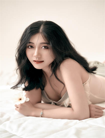 历史研究员严谨考证《断头谷1999》票房的收入数据与市场反应 【艺术成就总结】